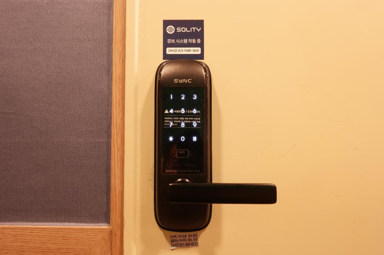 Hostel Angel Ire Pusan Zewnętrze zdjęcie